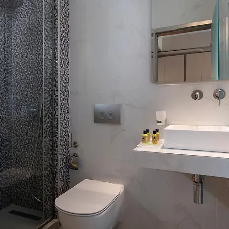 Privilege Luxury Living Sarti