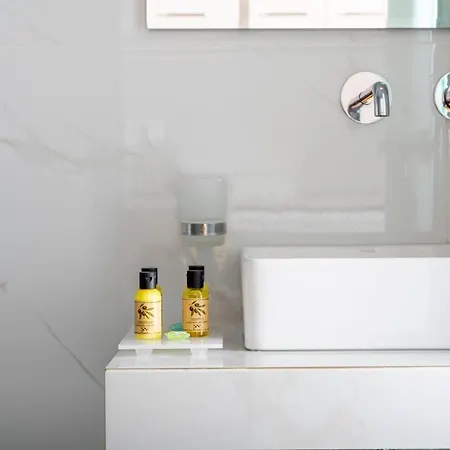 Privilege Luxury Living * Sarti